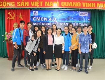 Hệ đào tạo chất lượng cao khối kinh tế tại Đại học Điện Lực cơ hội cho sinh viên trong thời kỳ hội nhập